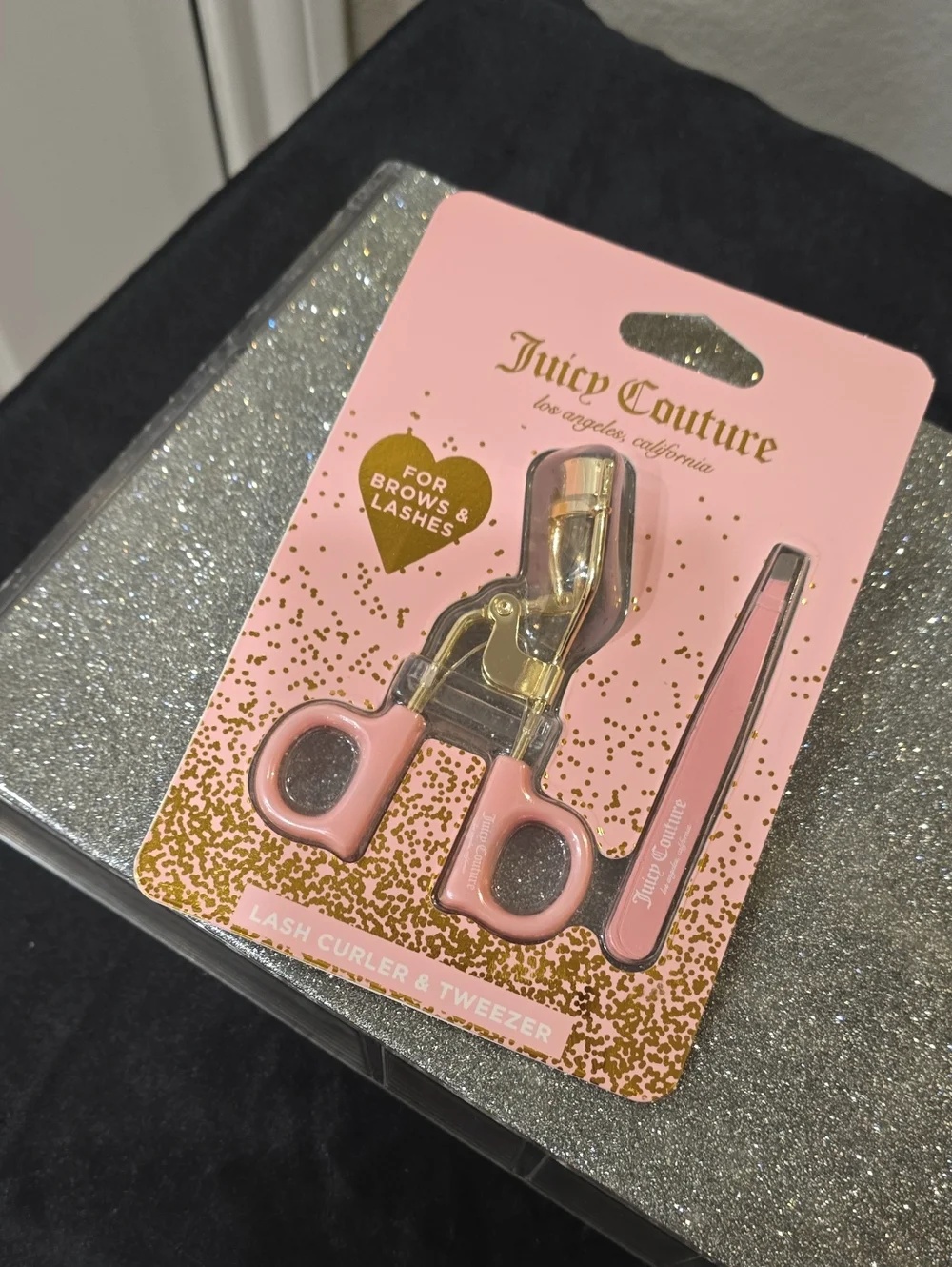 Juicy Couture Lash Curler & Tweezer Duo- Light Pink